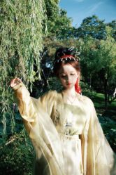 -一揽芳华汉服旗袍体验馆(拙政园店)