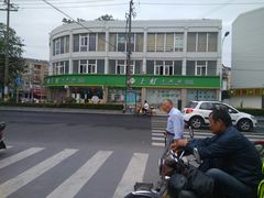 -益丰大药房(上虹诸翟店)