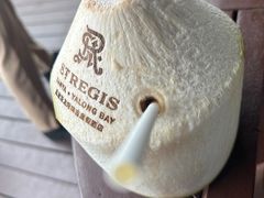 -三亚亚龙湾瑞吉酒店·宴悦Driftwood·游水海鲜·牛排·草坪·私人定制