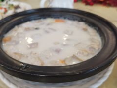 香芋芡实百合煲-朱仔记食府(江南大道店)