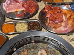 -姜胖胖韩式自助烤肉(光明万达店)