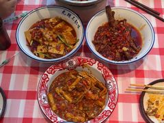 -笨豆腐居民楼菜馆•江西小炒(天津开发区店)