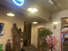 -霄汉牛三鲜湖北砂锅菜(万松园2店)