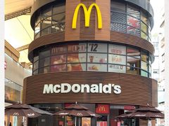 -麦当劳(番禺易发商业街店)