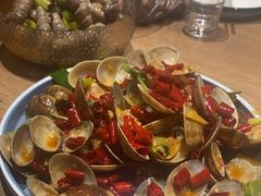 -街角等你.大连海鲜烧烤.经典铁板海鲜串(西安路店)