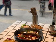 -贰回巷火锅馆(钟楼店)