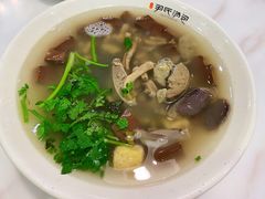 鸭血粉丝-百年尹氏汤包(湖南路狮子桥店)