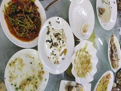 -范饭椰林川湘味海鲜·椰子鸡(三亚湾椰梦长廊店)