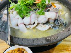 -大鼎石锅鱼(春江里店)