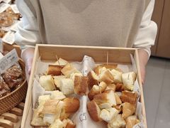 -崎本的店·专业酵种吐司(无锡万象汇店)