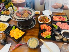-韩风烤牛肉冷面店