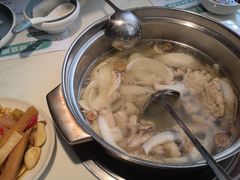 -三个椰子·现砍椰子鸡(金源CBD店)