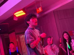 -海底捞火锅(杭州庆春路夜宵主题店)