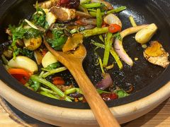 -沙胆彪炭炉牛杂煲(上海日月光广场店)