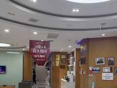 -雅悦齿科(顾村公园店)