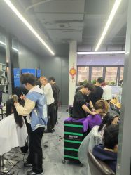 -藤野造型烫发染发
