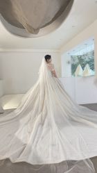 -艾米丽婚纱礼服