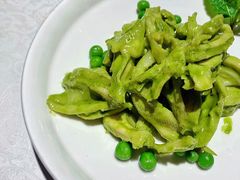去骨鸭掌-维园悦谱·海派家常菜(乌鲁木齐南路店)