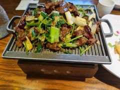 炙子烤牛肉-小马哥融合菜(延安大街店)