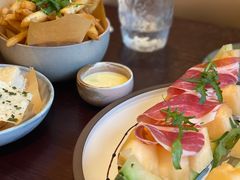 -普朗姆生蚝牛排馆 The Plump Oyster(成都摩方购物中心店)