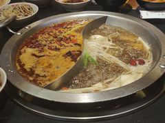 -沸炉重庆老火锅(军事博物馆店)