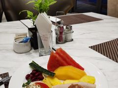 -上海滴水湖皇冠假日酒店