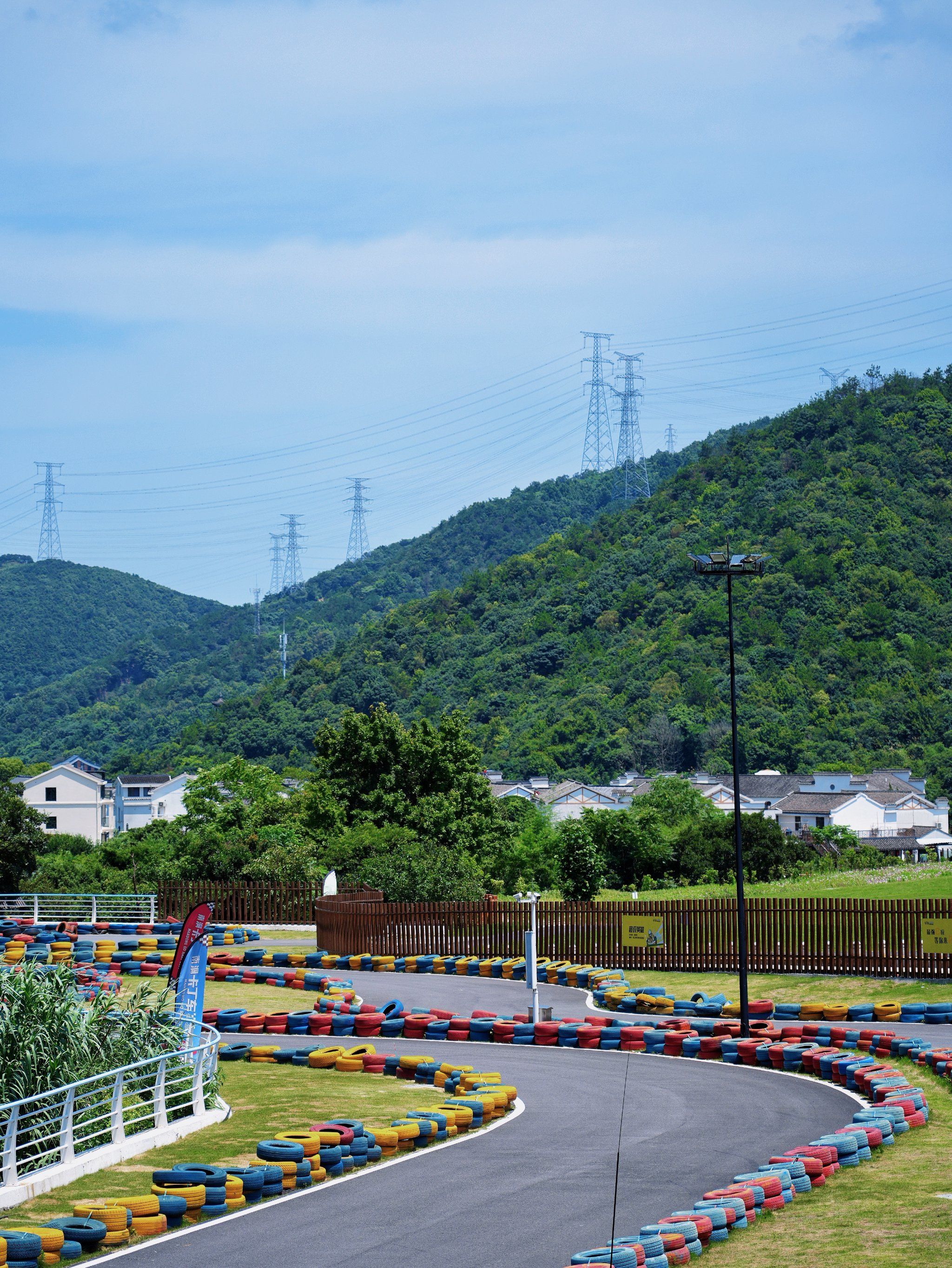 舟山南洞艺谷61生态村落里的快乐密码