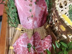 -山川小町·极番烧肉(新地假日广场店)