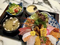 -家贺屋刺身寿司专门店