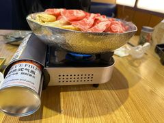 -吉屋·炭烧酒场·秋冬功夫奶汁河豚鱼锅