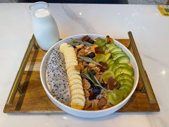 -Mark&Mars Restaurant