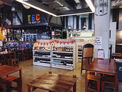 -ROAST coffee & eatery