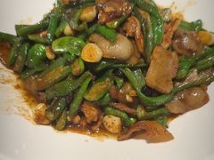 -黄泥岗·地道湖北菜(奥特莱斯店)