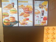 -麦当劳(浦江镇绿地乐和城店)