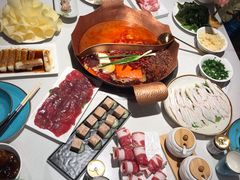-墨居上隐·院子里火锅(峨眉店)