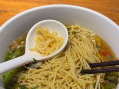 -湘人龙记老长沙米粉(鸟巢店)
