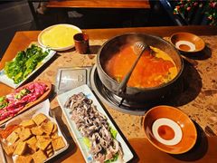 -贵厨酸汤牛肉(花果园国际中心店)