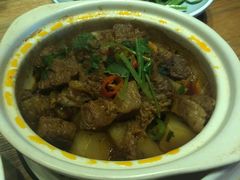 酱香萝卜牛腩煲-胡桃里音乐酒馆(下沙店)