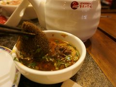 -小天鹅火锅·一线江景洪鼎旗舰店(洪崖洞店)