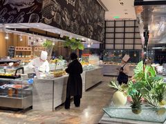 -飨食汇全日制餐厅·昆山皇冠假日酒店(九方店)