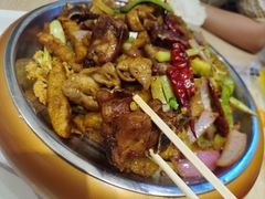 干锅肥肠排骨小份-干锅鱼庄(北京荟聚店)