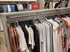 -巴黎春天(陕西路店)