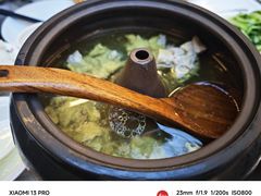 -蔼若春.传承三十年云南菜(金碧公园店)