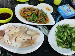 -小海豚•老字号海鲜餐厅(天涯店)