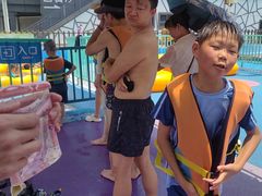 -武汉市青少年宫水上世界
