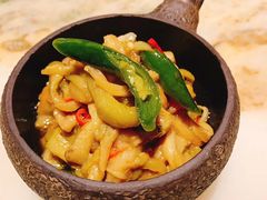 -佬麻雀·新湘菜(珠海金发购物中心店)