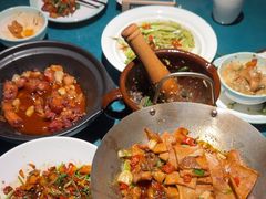 -呷湘厨·鱼汤捞饭·剁椒鱼头·辣椒炒肉(国家会展中心店)