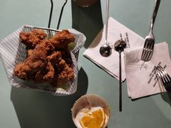 香茅炸鸡块-sugarman espresso素饮糖人高新咖啡工厂