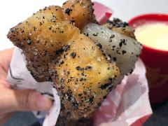 黑芝麻油条包麻糍-永和大王(梅家浜店)