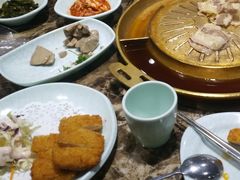 -猪啊牛呀羊啊铜盘烤肉(正大广场店)